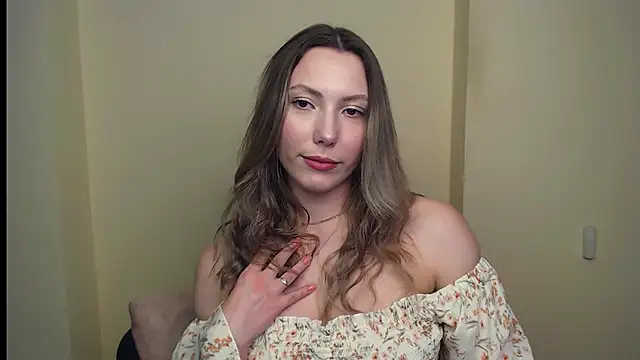 VanessaMay  online show from March 14, 10:05 pm