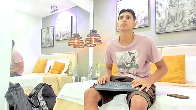 kieran derek online show from October 23, 3:17 am