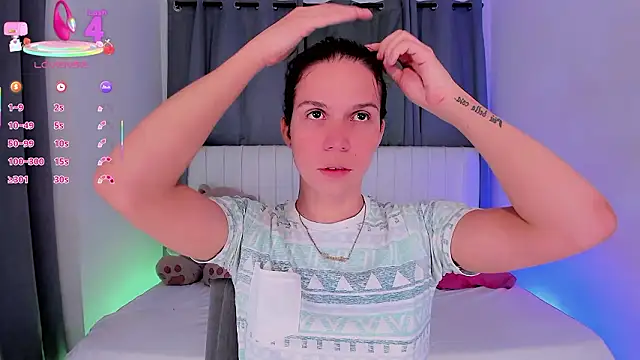 gatitavenecis online show from March 1, 8:11 pm