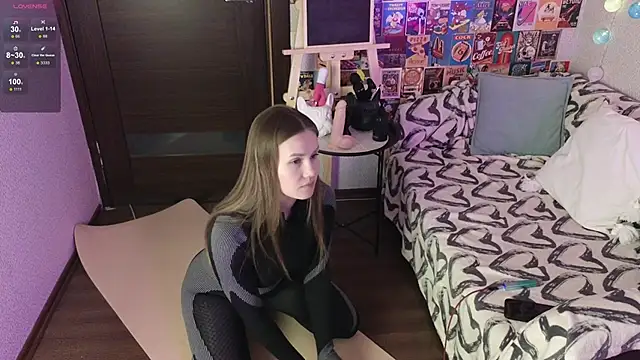 LittleLeen online show from December 19, 10:10 pm