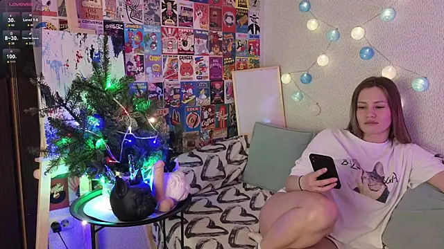 LittleLeen online show from December 27, 6:31 pm