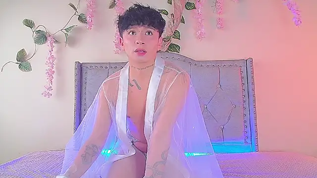 Snapshot of daimond_01 chatting on January 16, 6:23 pm daimond 01 online show from January 16, 6:23 pm