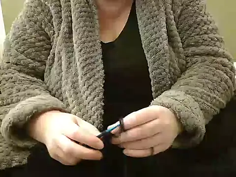 Snapshot of MarthaBriest chatting on January 17, 3:53 pm MarthaBriest online show from January 17, 3:53 pm