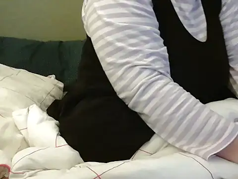 Snapshot of MarthaBriest chatting on January 29, 1:38 pm MarthaBriest online show from January 29, 1:38 pm