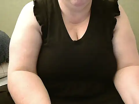 Snapshot of MarthaBriest chatting on February 4, 7:18 am MarthaBriest online show from February 4, 7:18 am