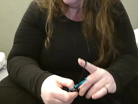 Snapshot of MarthaBriest chatting on February 8, 2:38 pm MarthaBriest online show from February 8, 2:38 pm