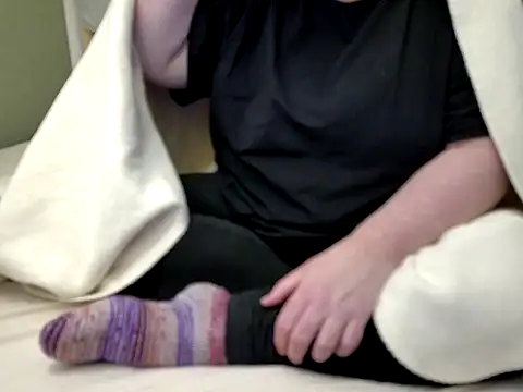 Snapshot of MarthaBriest chatting on October 16, 8:54 pm MarthaBriest online show from October 16, 8:54 pm