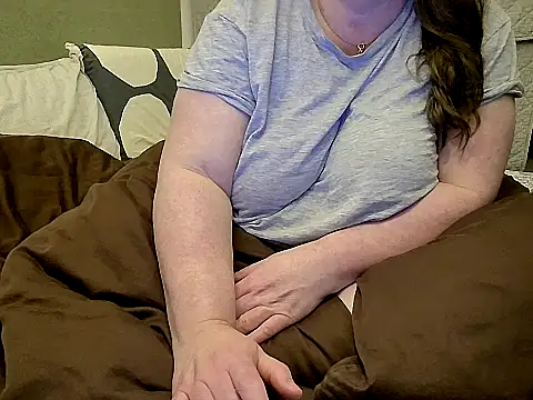 MarthaBriest online show from May 16, 3:03 am