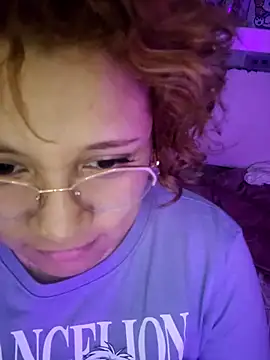 Snapshot of m0ondolly chatting on February 16, 6:53 am m0ondolly online show from February 16, 6:53 am