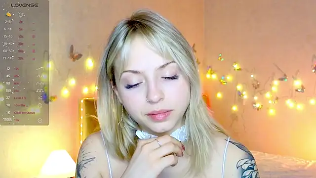 lavenderluxe online show from January 4, 2:56 pm