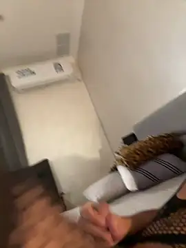 Snapshot of sameQ8 chatting on November 6, 8:59 am sameQ8 online show from November 6, 8:59 am