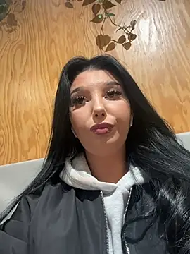 Tisha Busty online show from March 9, 2:32 pm