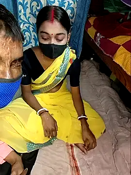 Snapshot of pojahoty chatting on December 28, 4:52 pm pojahoty online show from December 28, 4:52 pm