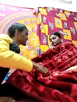 Snapshot of pojahoty chatting on January 17, 6:12 pm pojahoty online show from January 17, 6:12 pm
