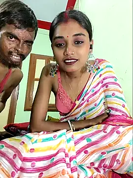 Snapshot of pojahoty chatting on February 13, 6:48 pm pojahoty online show from February 13, 6:48 pm