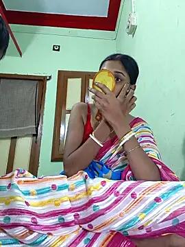 Snapshot of pojahoty chatting on February 16, 10:32 pm pojahoty online show from February 16, 10:32 pm