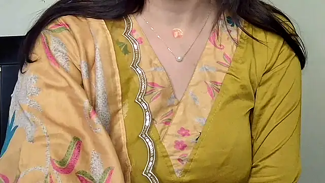 MIss-Naina online show from November 27, 3:30 am