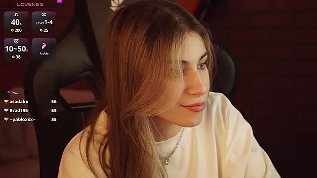 EllieCutes online show from February 17, 11:44 am