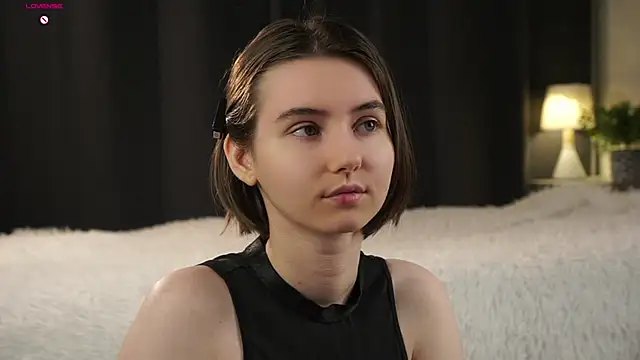 MeghanElson online show from February 5, 12:43 pm