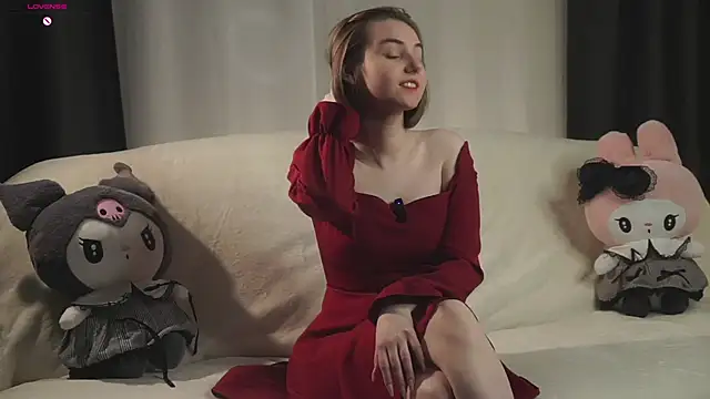 MeghanElson online show from February 14, 1:52 pm