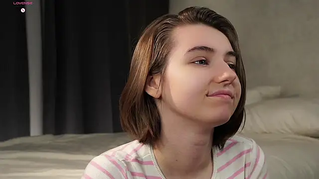 MeghanElson online show from March 18, 1:47 pm