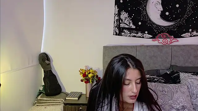 LexieandNate online show from May 7, 8:25 pm