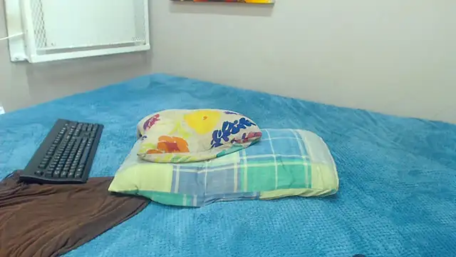 AMAZINGSHAZZXXX online show from February 19, 12:44 pm