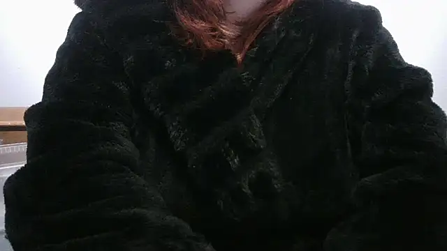 Snapshot of busty-bella1 chatting on October 12, 12:37 pm busty-bella1 online show from October 12, 12:37 pm