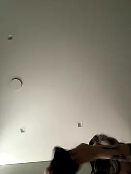 madelinexx online show from October 24, 11:06 am