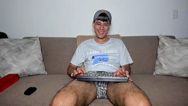 Huge latin cock online show from October 4, 10:08 pm