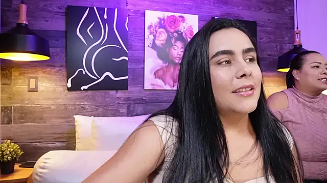 DanyAndAlexa online show from February 5, 2:11 pm