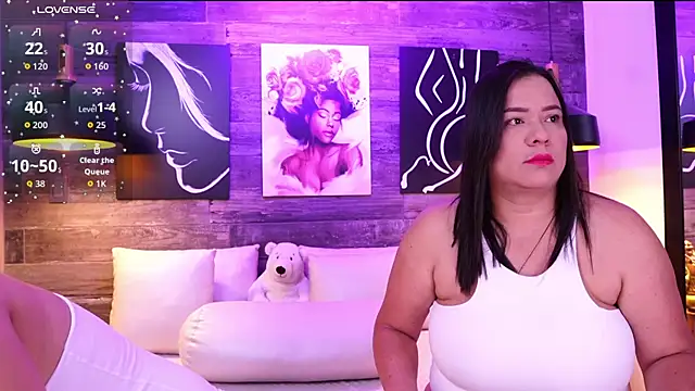 DanyAndAlexa online show from May 7, 12:43 pm