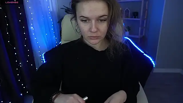 Snapshot of MaribelRiverr_ chatting on December 29, 6:14 am MaribelRiverr online show from December 29, 6:14 am