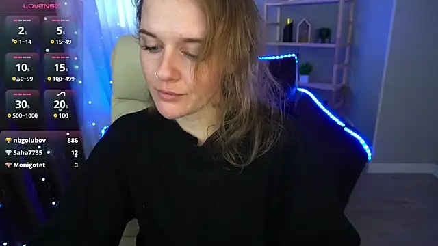 Snapshot of MaribelRiverr_ chatting on December 29, 10:34 am MaribelRiverr online show from December 29, 10:34 am