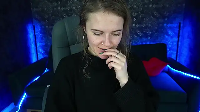 Snapshot of MaribelRiverr_ chatting on January 16, 9:37 am MaribelRiverr online show from January 16, 9:37 am