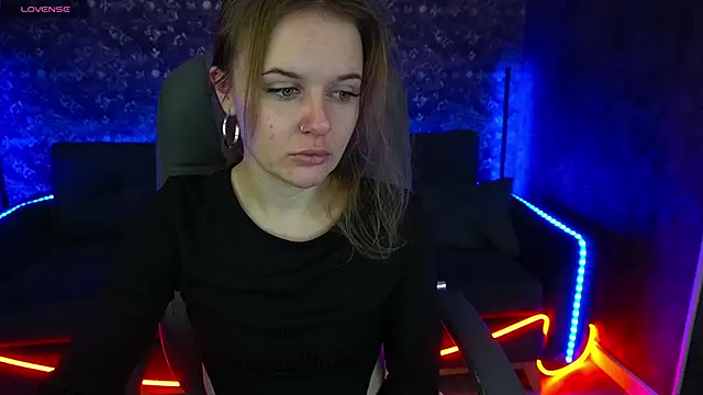 Snapshot of MaribelRiverr_ chatting on January 26, 6:38 am MaribelRiverr online show from January 26, 6:38 am