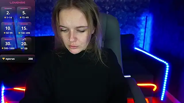 Snapshot of MaribelRiverr_ chatting on February 3, 9:19 am MaribelRiverr online show from February 3, 9:19 am