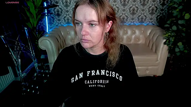 Snapshot of MaribelRiverr_ chatting on September 9, 5:51 am MaribelRiverr online show from September 9, 5:51 am