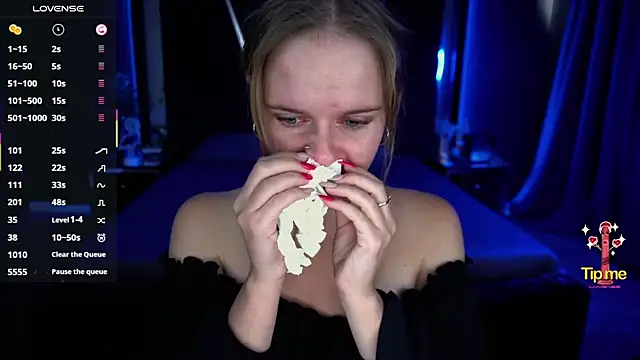 Snapshot of MaribelRiverr_ chatting on September 15, 7:41 am MaribelRiverr online show from September 15, 7:41 am