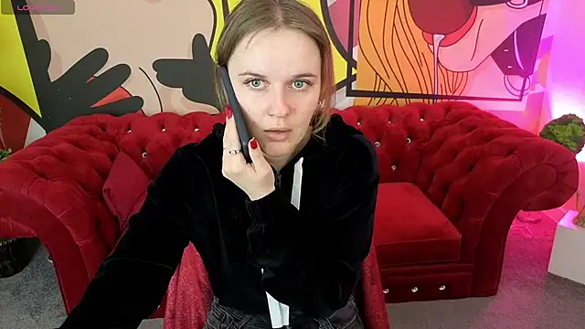 MaribelRiverr  online show from May 4, 5:36 am