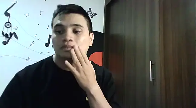 Snapshot of ahntony__69 chatting on February 11, 3:51 pm ahntony 69 online show from February 11, 3:51 pm