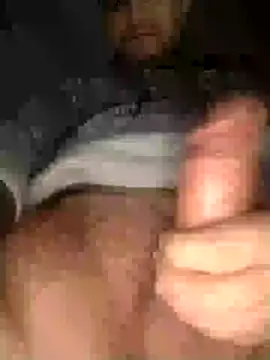 Snapshot of diegoscampagnollo chatting on May 31, 1:14 am diegoscampagnollo online show from May 31, 1:14 am