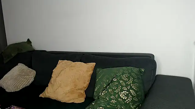 Snapshot of ElizabethAC chatting on October 9, 6:33 am ElizabethAC online show from October 9, 6:33 am