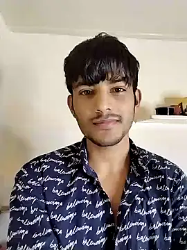 Snapshot of kingkartik7 chatting on January 5, 3:23 pm kingkartik7 online show from January 5, 3:23 pm