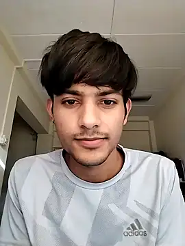 Snapshot of kingkartik7 chatting on January 16, 11:26 am kingkartik7 online show from January 16, 11:26 am