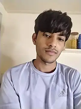 Snapshot of kingkartik7 chatting on January 17, 7:49 pm kingkartik7 online show from January 17, 7:49 pm