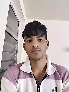 Snapshot of kingkartik7 chatting on February 6, 4:14 pm kingkartik7 online show from February 6, 4:14 pm