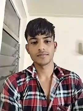 Snapshot of kingkartik7 chatting on February 6, 7:18 pm kingkartik7 online show from February 6, 7:18 pm