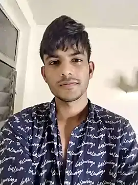 Snapshot of kingkartik7 chatting on February 14, 6:29 pm kingkartik7 online show from February 14, 6:29 pm