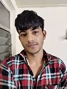 Snapshot of kingkartik7 chatting on February 27, 6:42 pm kingkartik7 online show from February 27, 6:42 pm